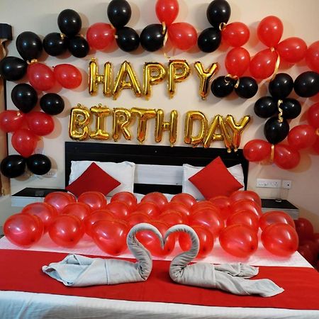 Goroomgo Blue Bell Bhubaneswar - Well Decorated Room -Wifi And Parking Facilities Available Exteriör bild