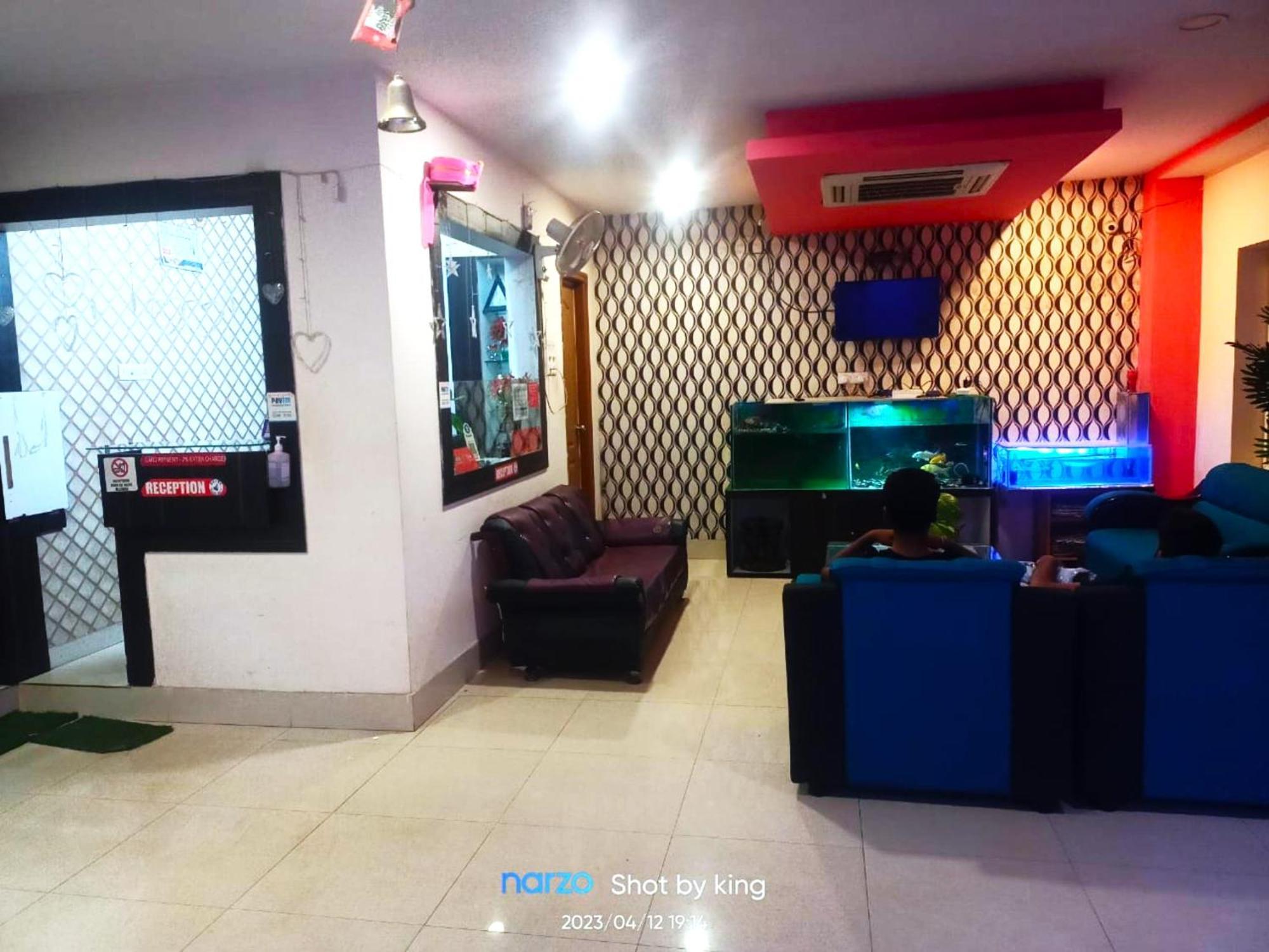 Goroomgo Blue Bell Bhubaneswar - Well Decorated Room -Wifi And Parking Facilities Available Exteriör bild